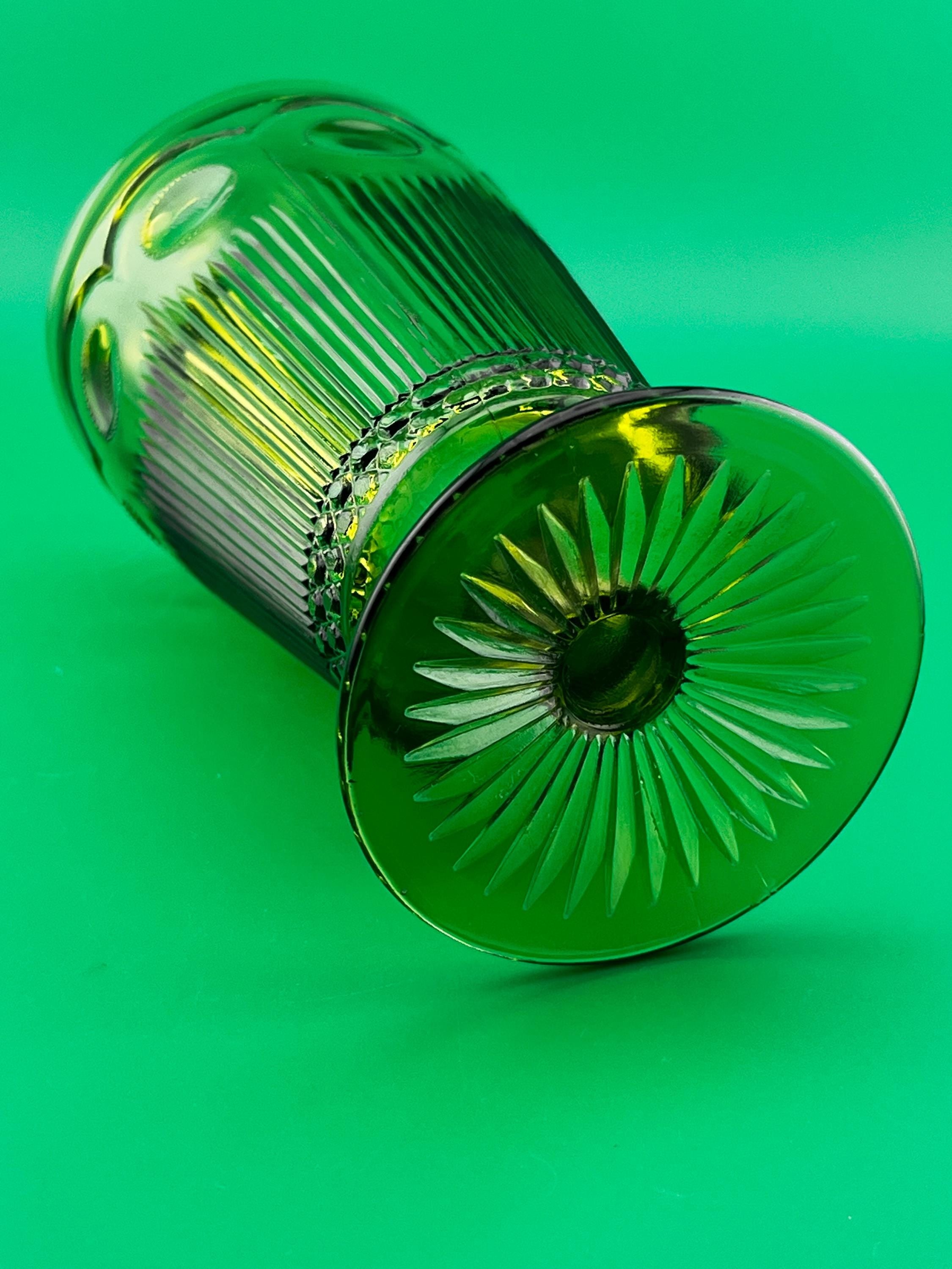 Vintage Emerald Green Pedestal Vase Coin Dot Glass Compote Mid Century Indiana Glass Style 6”