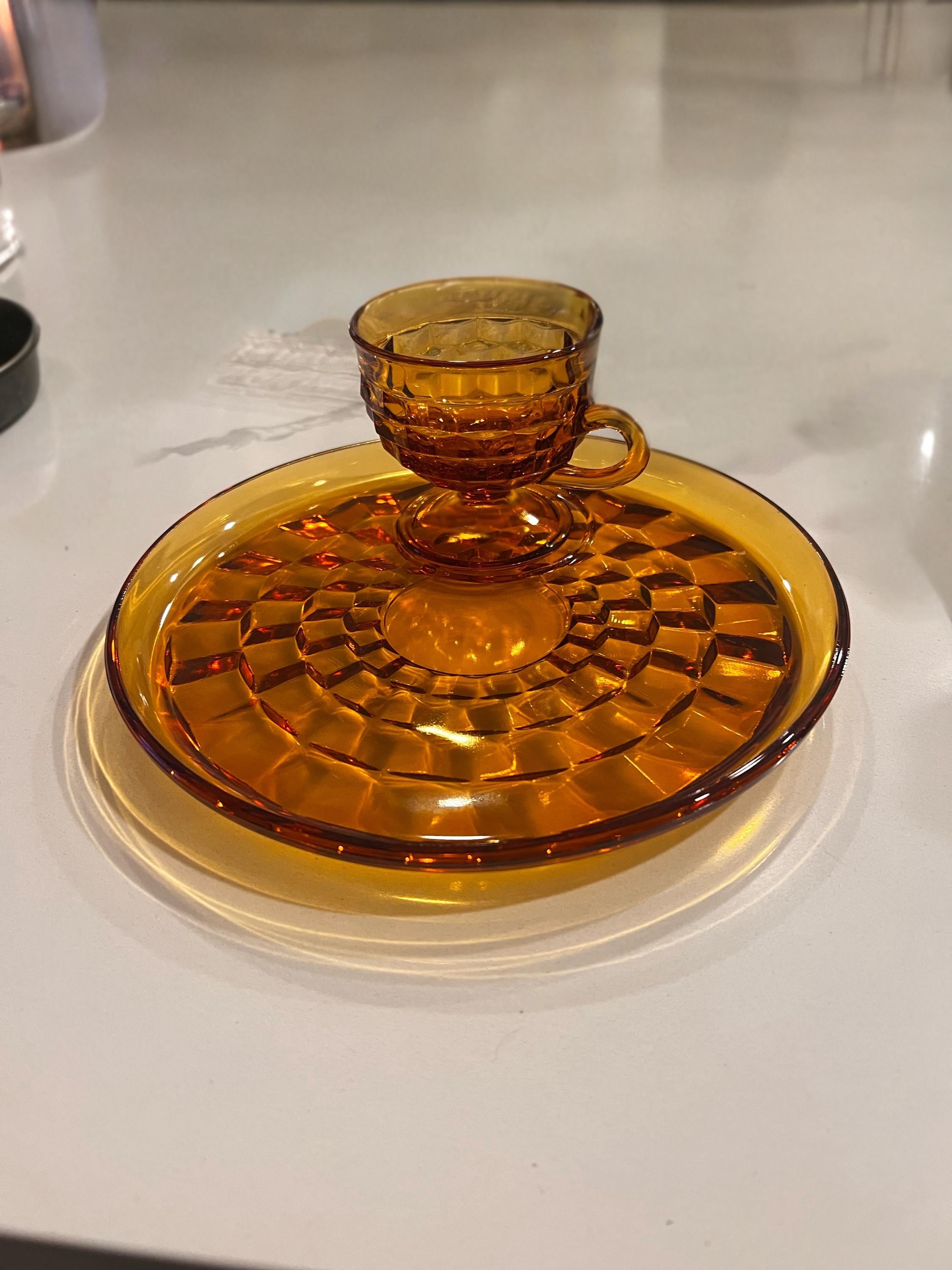 Vintage Indiana Glass Amber Snack Set (4) | Mid Century Honeycomb Pressed Glass Coffee Cups & Luncheon Plates | Retro 1970s Dessert Set