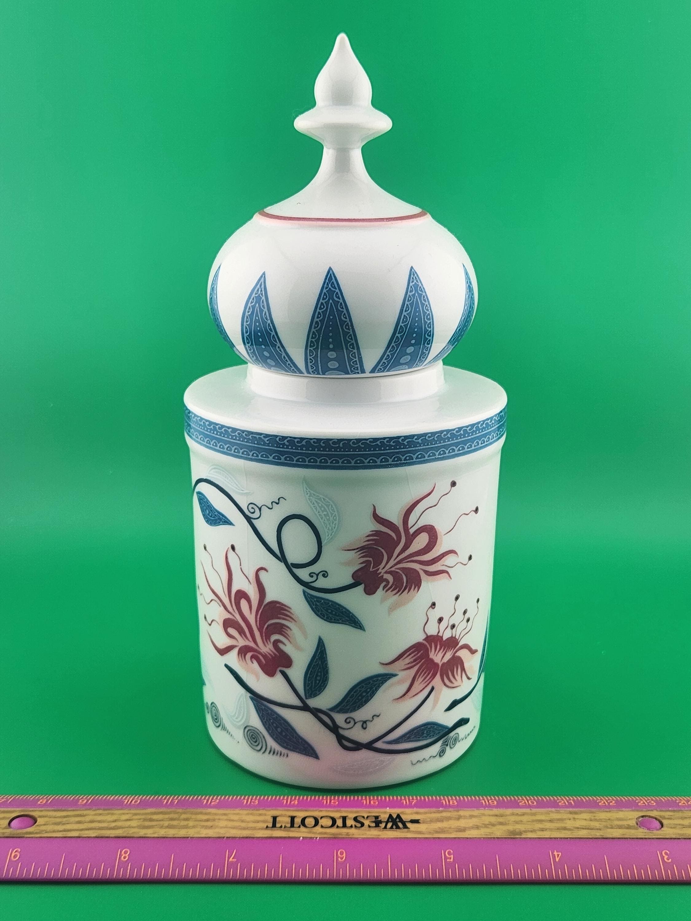Royal Pavilion Brighton Porcelain Jar | Made in Japan for Elizabeth Arden, Floral Decorative Collectible