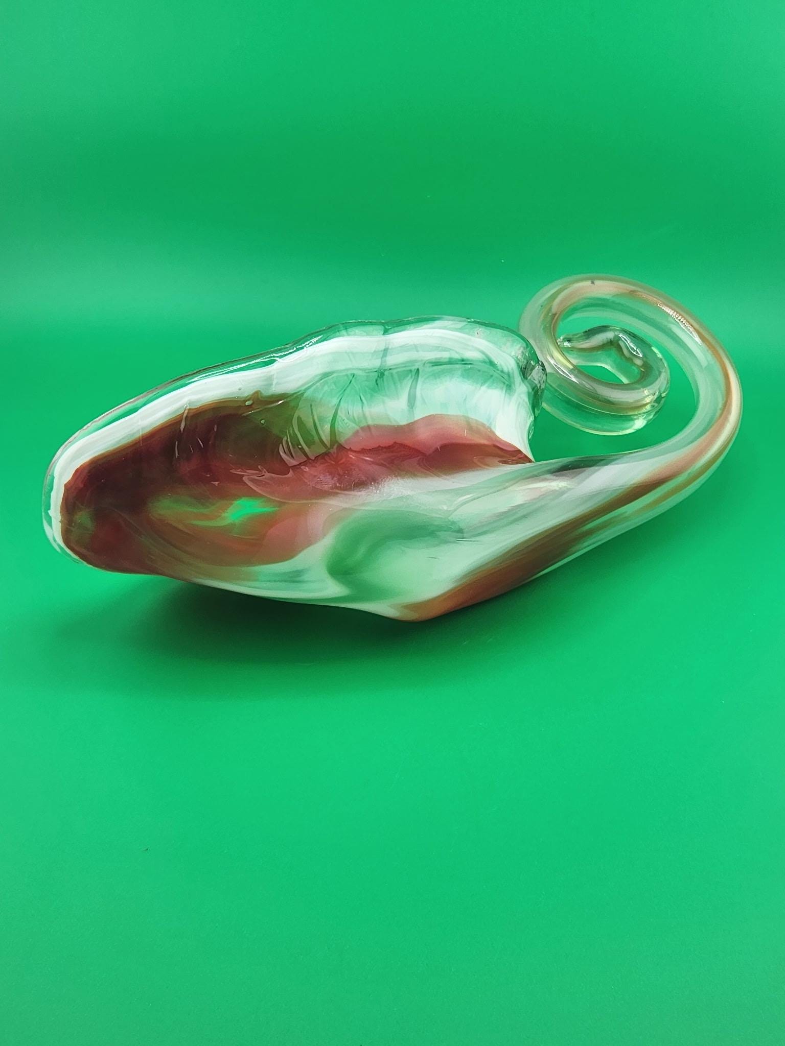 Vintage Murano Style Art Glass Cornucopia Bowl – Hand Blown Swirl Glass – Mid Century Modern Decorative Dish – Sculptural Glass Centerpiece
